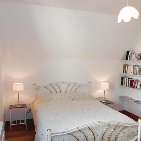 Two-bedroom Holiday Berthelier 08 * Carolles